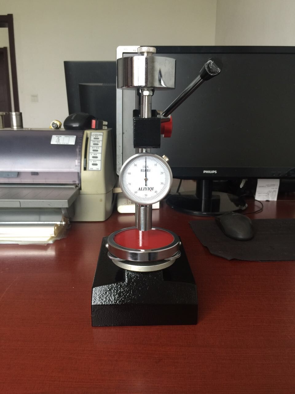 橡塑邵爾硬度計LX-A